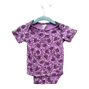 Kate Quinn Lavender and Plum Baby Outfit size 0-3 months organic cotton